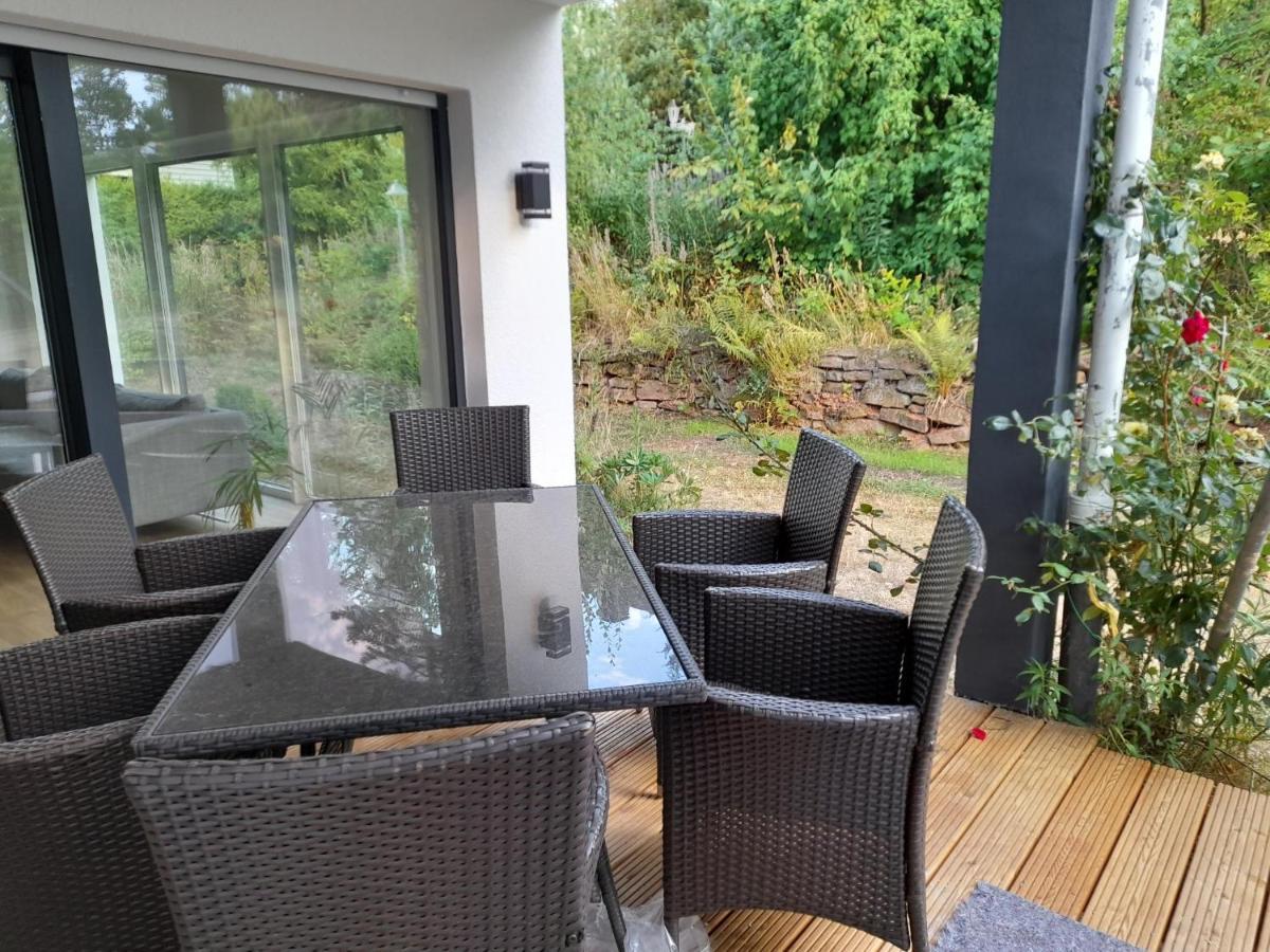 Haus Edda - Ferienwohnungen Mit Garten Und Schlossblick Marburg Bagian luar foto